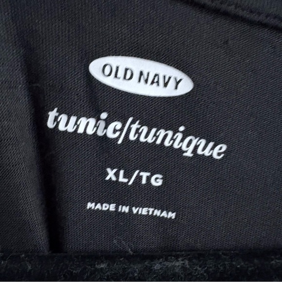 Old Navy Black Asymmetrical Tunic with Long Sleeves - Picture 6 of 6